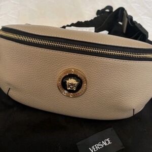 Versace Unisex Taupe Gold Medusa Leather Crossbody Fanny Shoulder Bag BNWT!